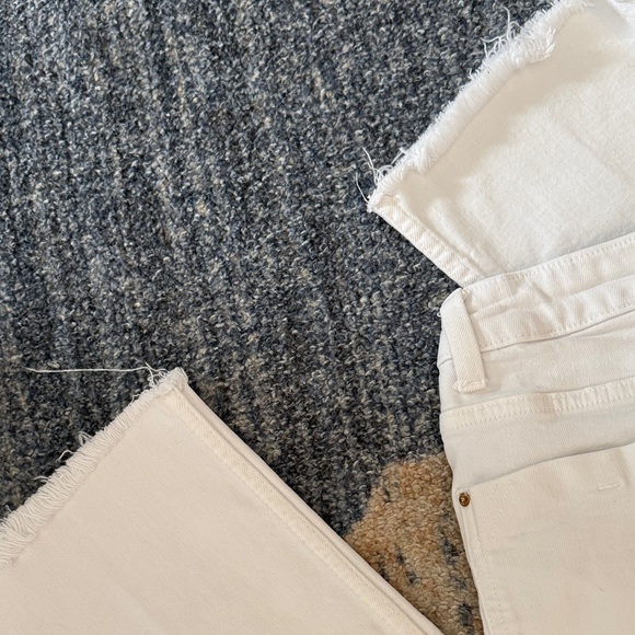 Zara White Denim Pants with Gold Button - Picture 4 of 4